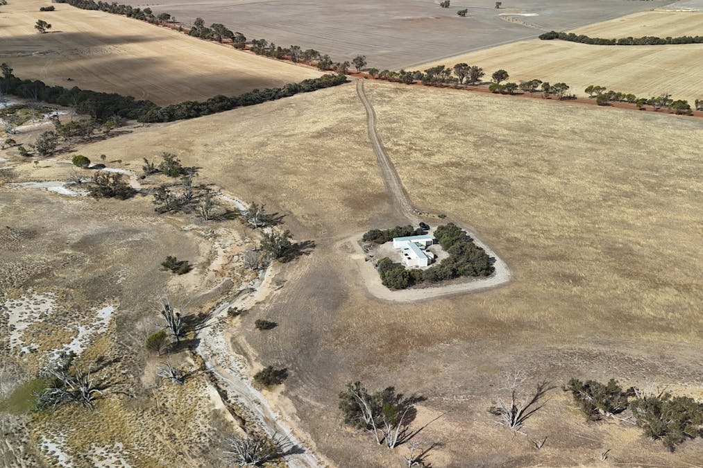 1913 South Greenhills Road, Tambellup, WA, 6320 - Image 5