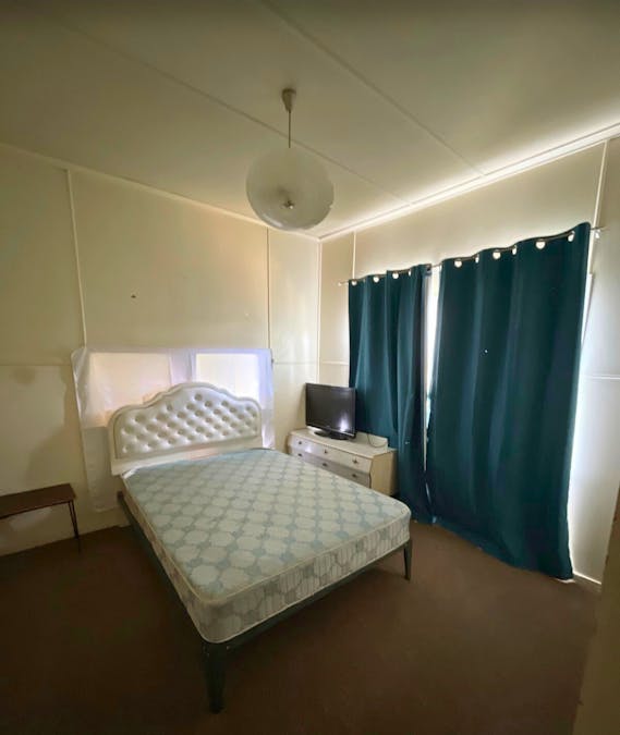 26 Moreton Street, Dalby, QLD, 4405 - Image 10