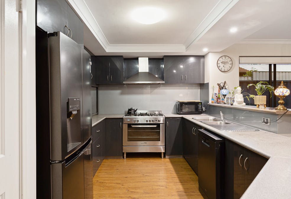 16 Fendam Street, Waikiki, WA, 6169 - Image 5