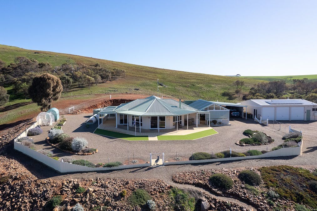 214 Foothills Road, Tumby Bay, SA, 5605 - Image 6