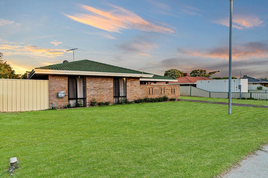 52A Frederick Street, Shoalwater, WA, 6169 - Image 10