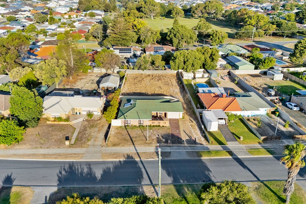 52A Frederick Street, Shoalwater, WA, 6169 - Image 12