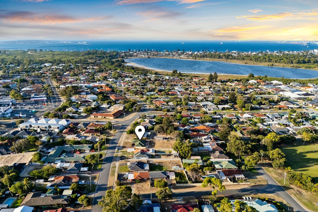 52A Frederick Street, Shoalwater, WA, 6169 - Image 13