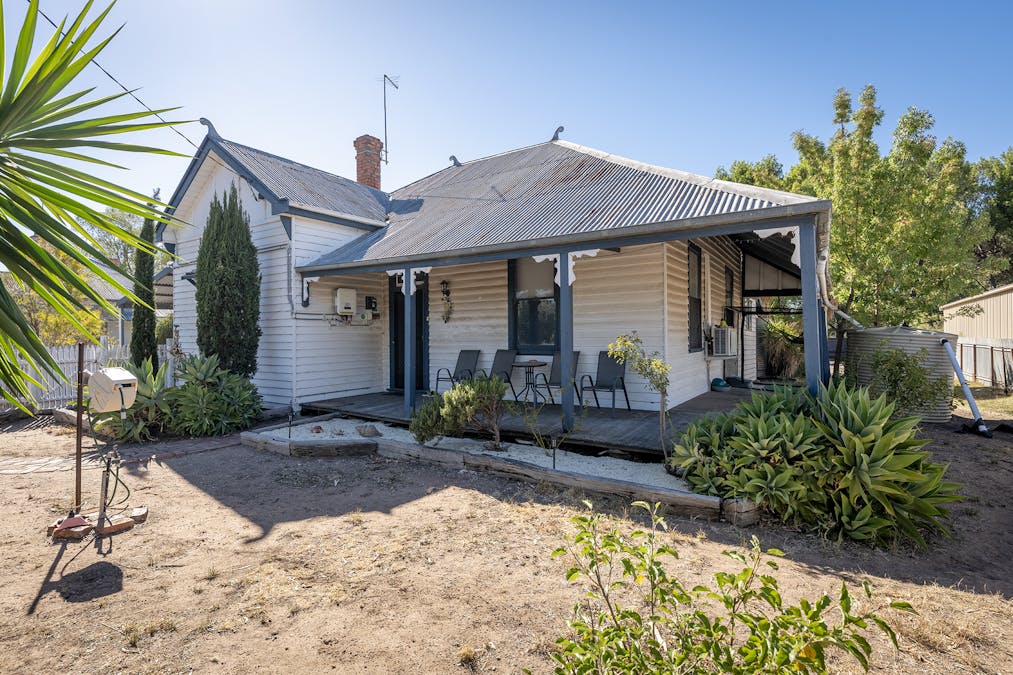 15 South Street, Minyip, VIC, 3392 - Image 1