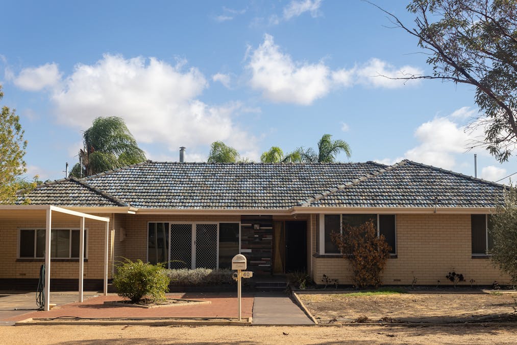 40 Cunningham Street, Merredin, WA, 6415 - Image 1