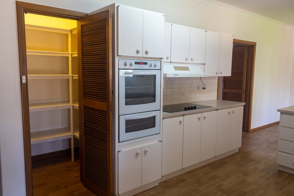 40 Cunningham Street, Merredin, WA, 6415 - Image 3