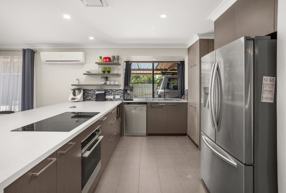 20 Knight Street, South Bunbury, WA, 6230 - Image 11