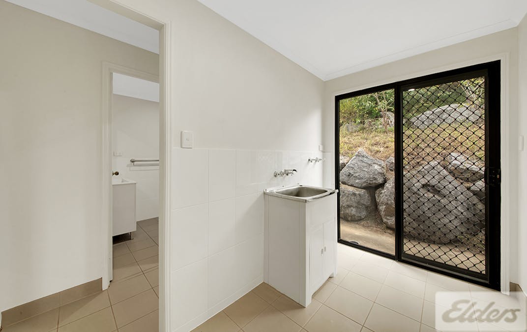8A Robertson Close, New Auckland, QLD, 4680 - Image 10
