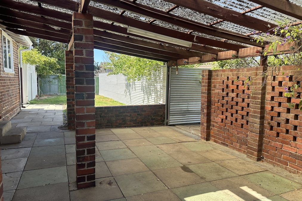 24 Adam Street, Katanning, WA, 6317 - Image 23