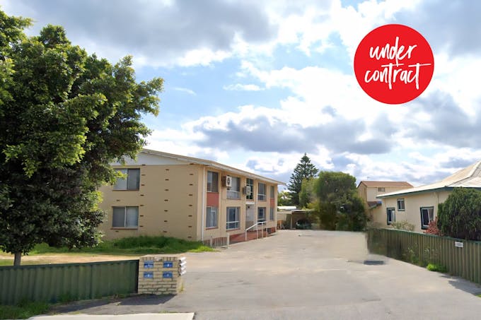 1/12 Parkin Street, Rockingham, WA, 6168 - Image 1