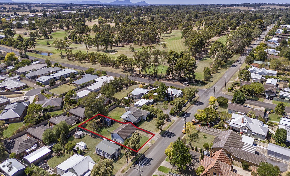 37 Fyfe Street, Hamilton, VIC, 3300 - Image 9