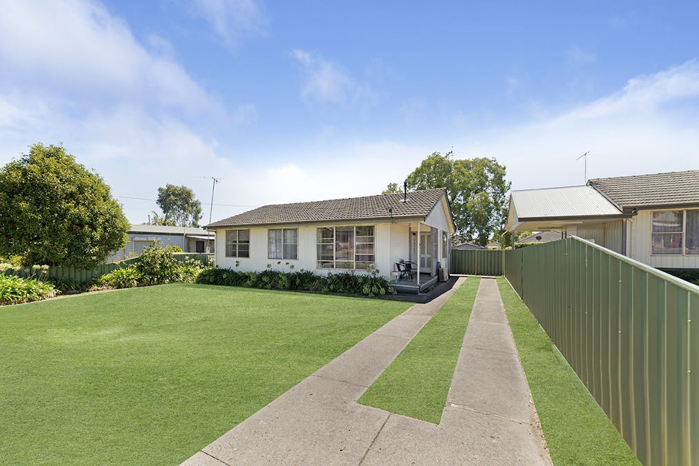 37 Fyfe Street, Hamilton, VIC, 3300 - Image 1