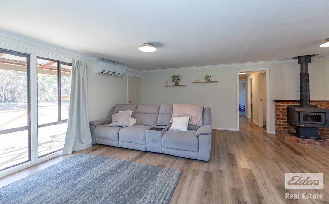 29 Wandoo Circle, Toodyay, WA, 6566 - Image 7