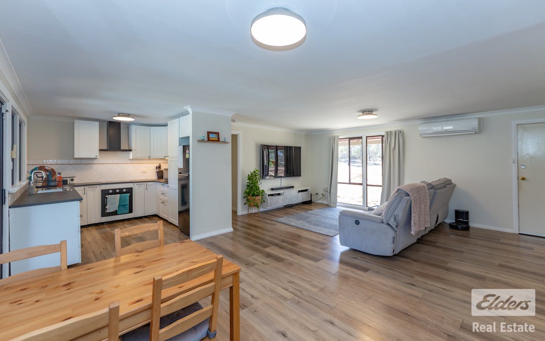 29 Wandoo Circle, Toodyay, WA, 6566 - Image 9