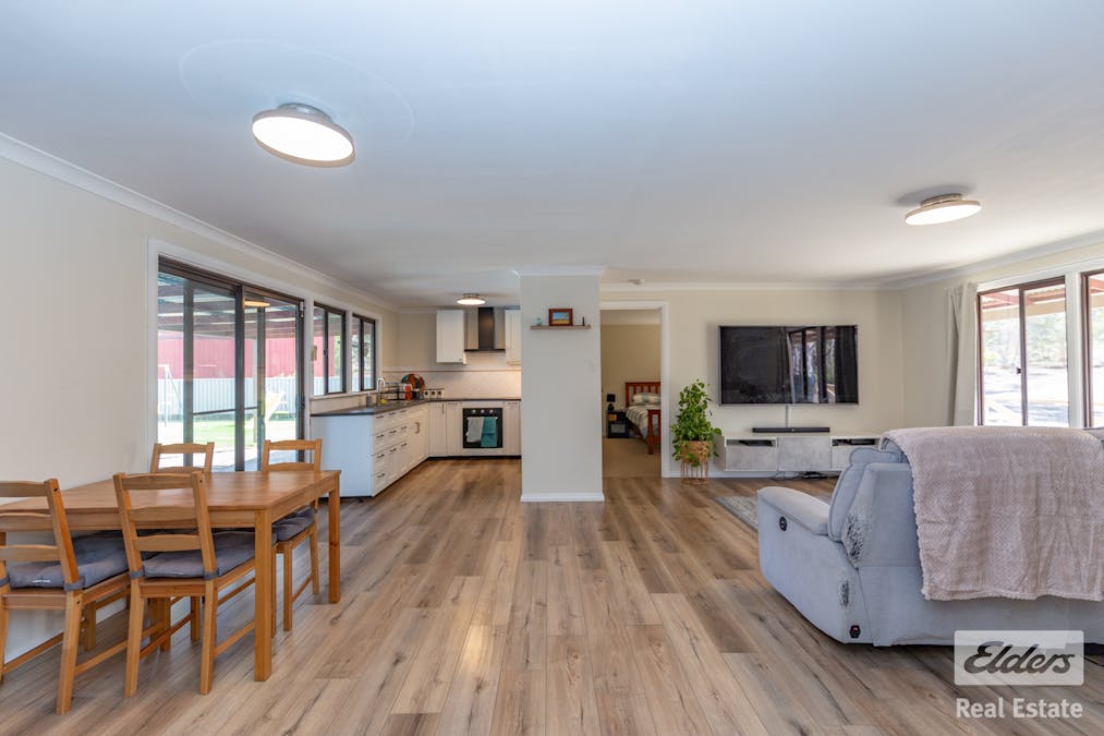 29 Wandoo Circle, Toodyay, WA, 6566 - Image 8
