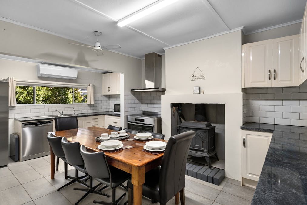 4 West Street, Burra, SA, 5417 - Image 8
