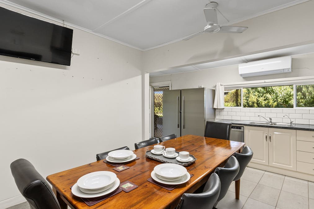 4 West Street, Burra, SA, 5417 - Image 7
