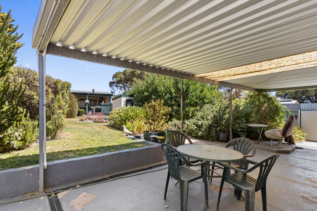 4 West Street, Burra, SA, 5417 - Image 18