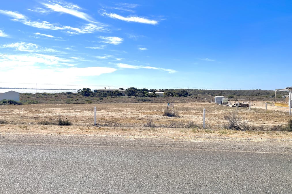 14 & 16 Bosanquet Boulevard, Ceduna Waters, SA, 5690 - Image 6