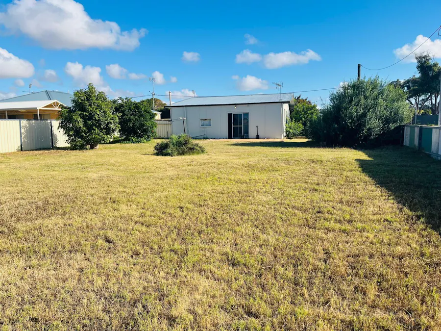 281 Seventh Street, Wonthella, WA, 6530 - Image 5