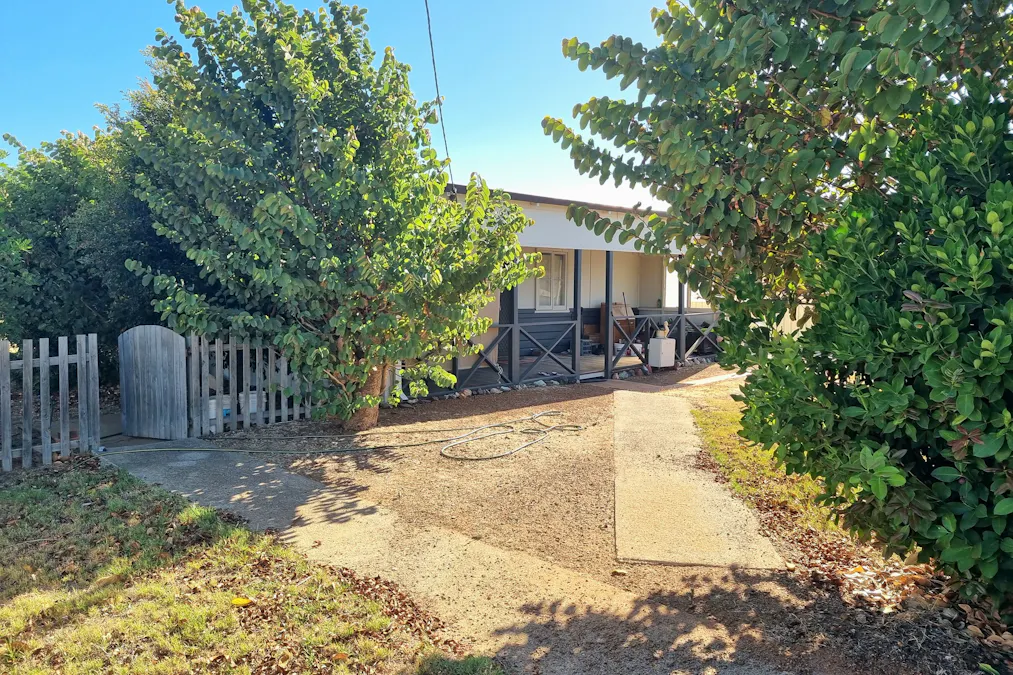 281 Seventh Street, Wonthella, WA, 6530 - Image 3