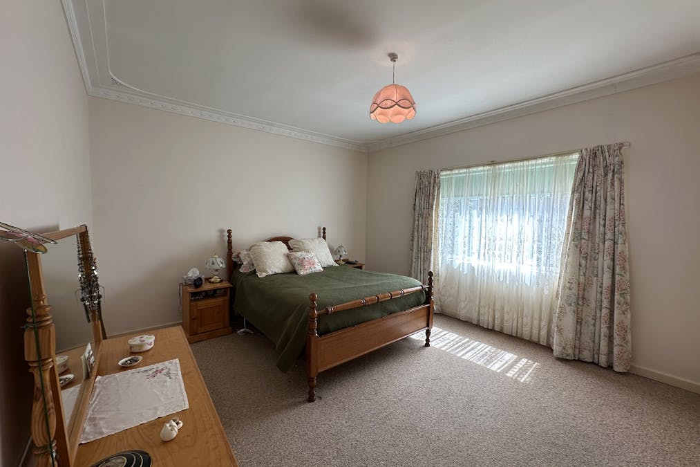 32 Arbour Street, Katanning, WA, 6317 - Image 8