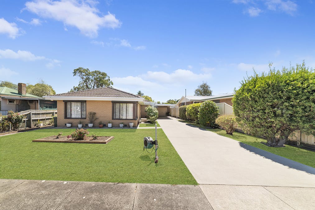 26 Leahy Street, Hamilton, VIC, 3300 - Image 2