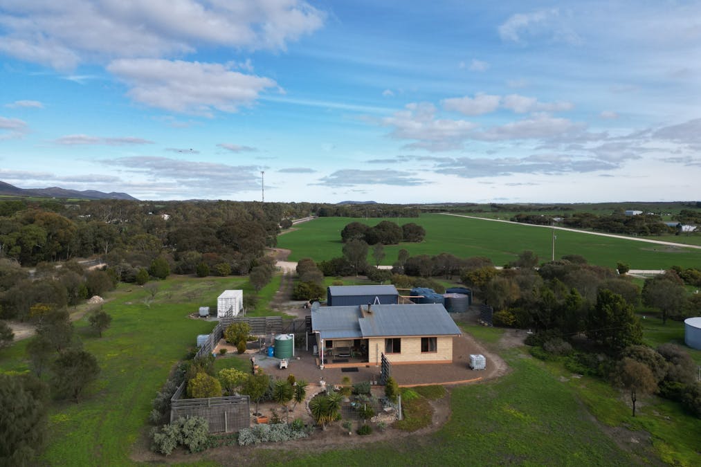 6 Marble Creek Road, Coulta, SA, 5607 - Image 4