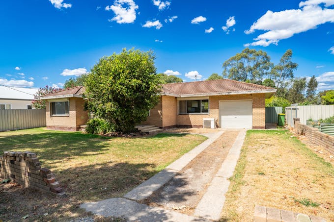 40 Peel Street, Holbrook, NSW, 2644 - Image 1