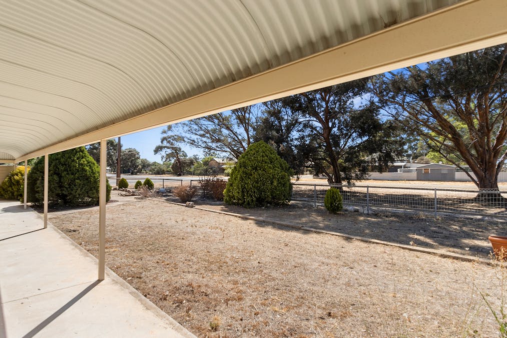 33 Muirkirk Street, Jamestown, SA, 5491 - Image 3