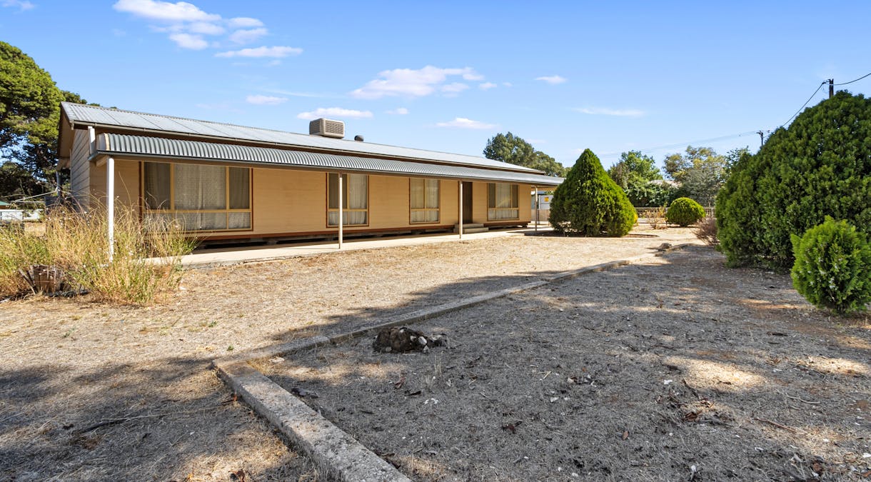 33 Muirkirk Street, Jamestown, SA, 5491 - Image 2