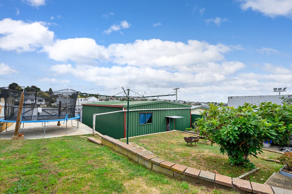 258 Mount Street, Upper Burnie, TAS, 7320 - Image 11