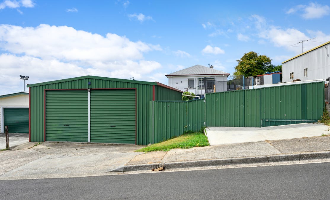 258 Mount Street, Upper Burnie, TAS, 7320 - Image 13