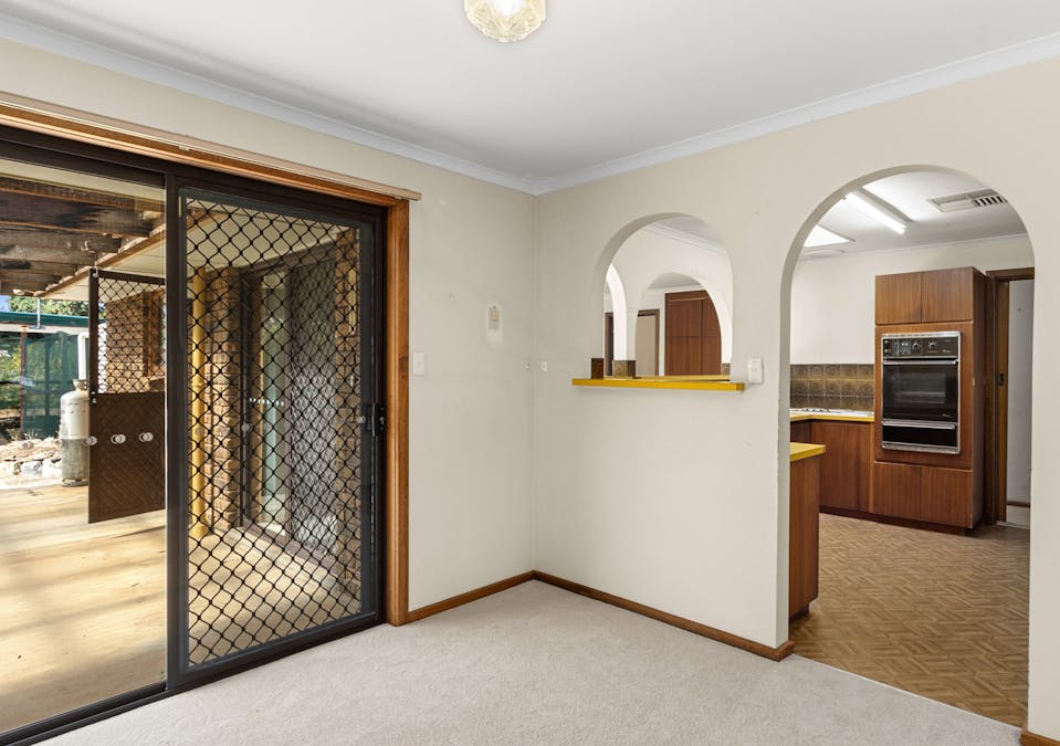 10 Kingston Street, Burra, SA, 5417 - Image 12