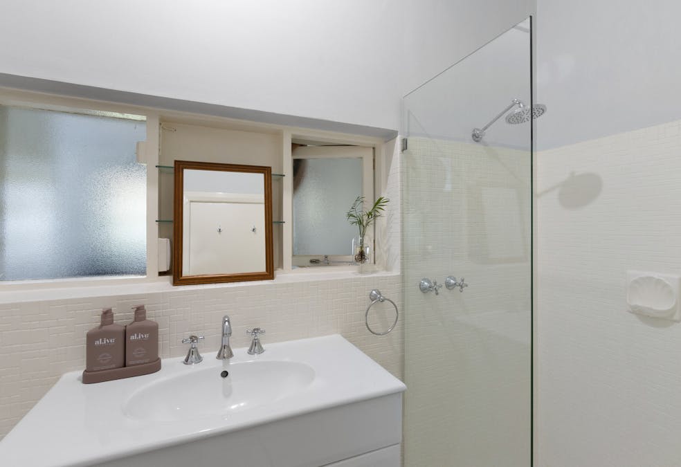 23 Agnes Street, Clare, SA, 5453 - Image 16