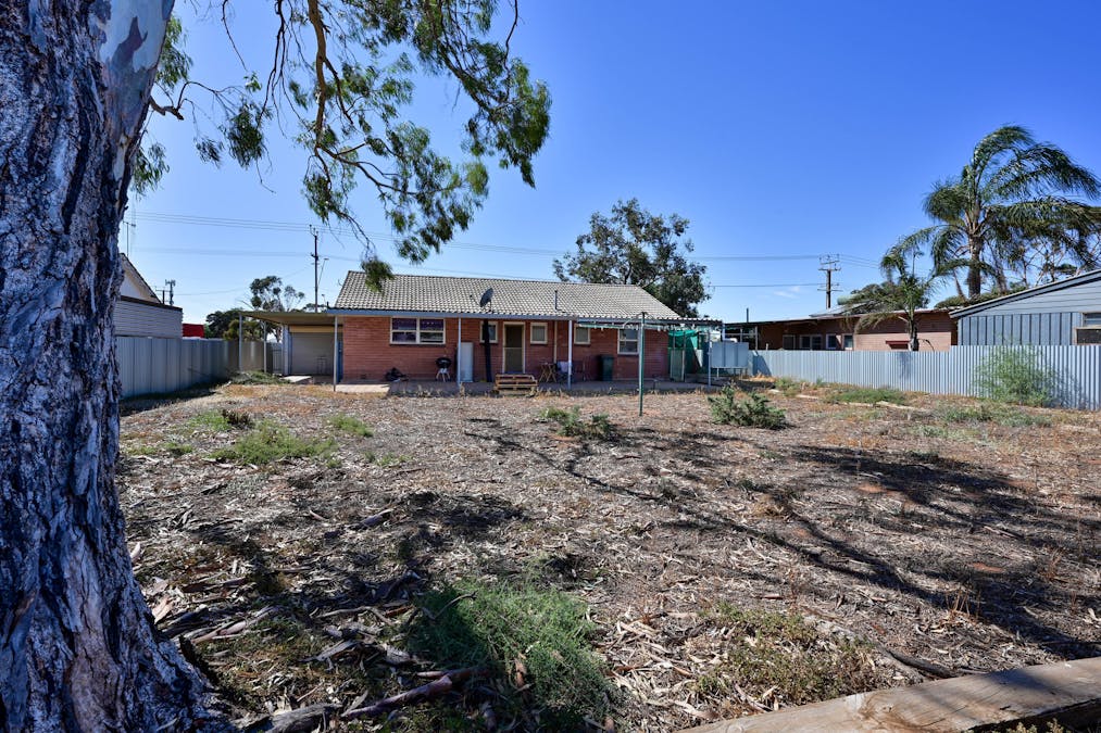 125 McDouall Stuart Avenue, Whyalla Stuart, SA, 5608 - Image 13