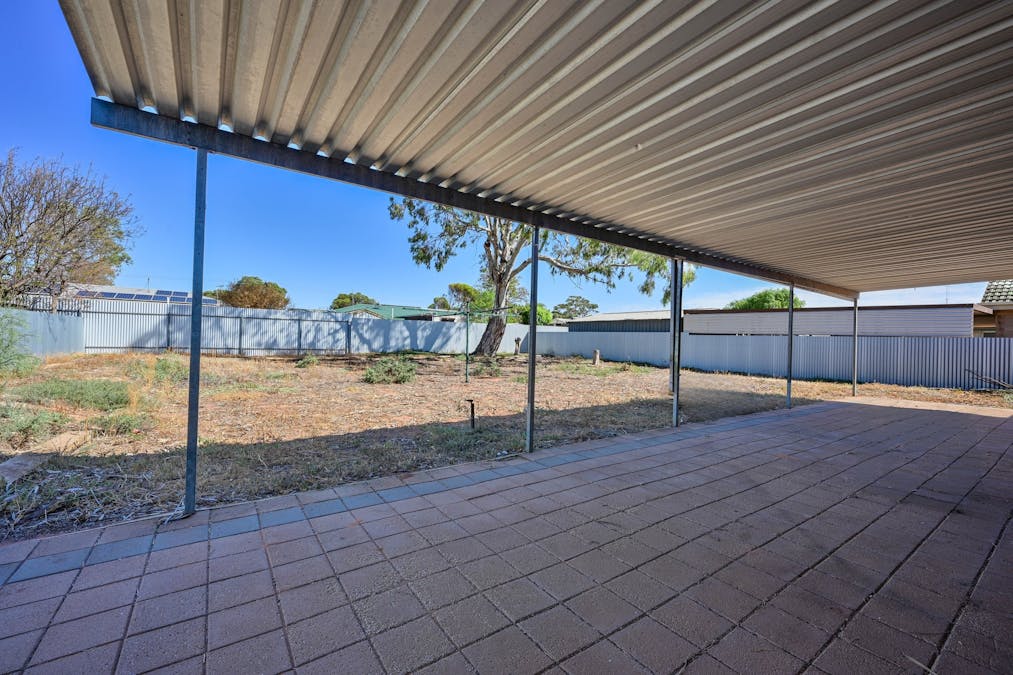 125 McDouall Stuart Avenue, Whyalla Stuart, SA, 5608 - Image 14