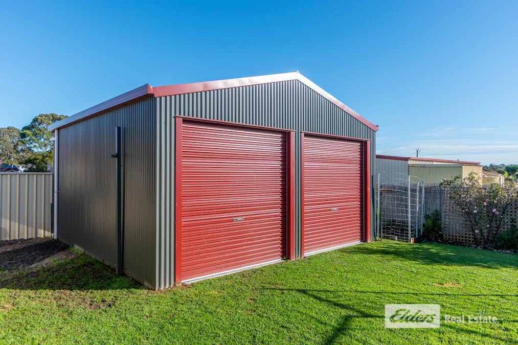 16 Orion Avenue, Mckail, WA, 6330 - Image 23