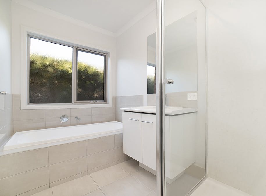 7 School Court, Hamilton, VIC, 3300 - Image 10