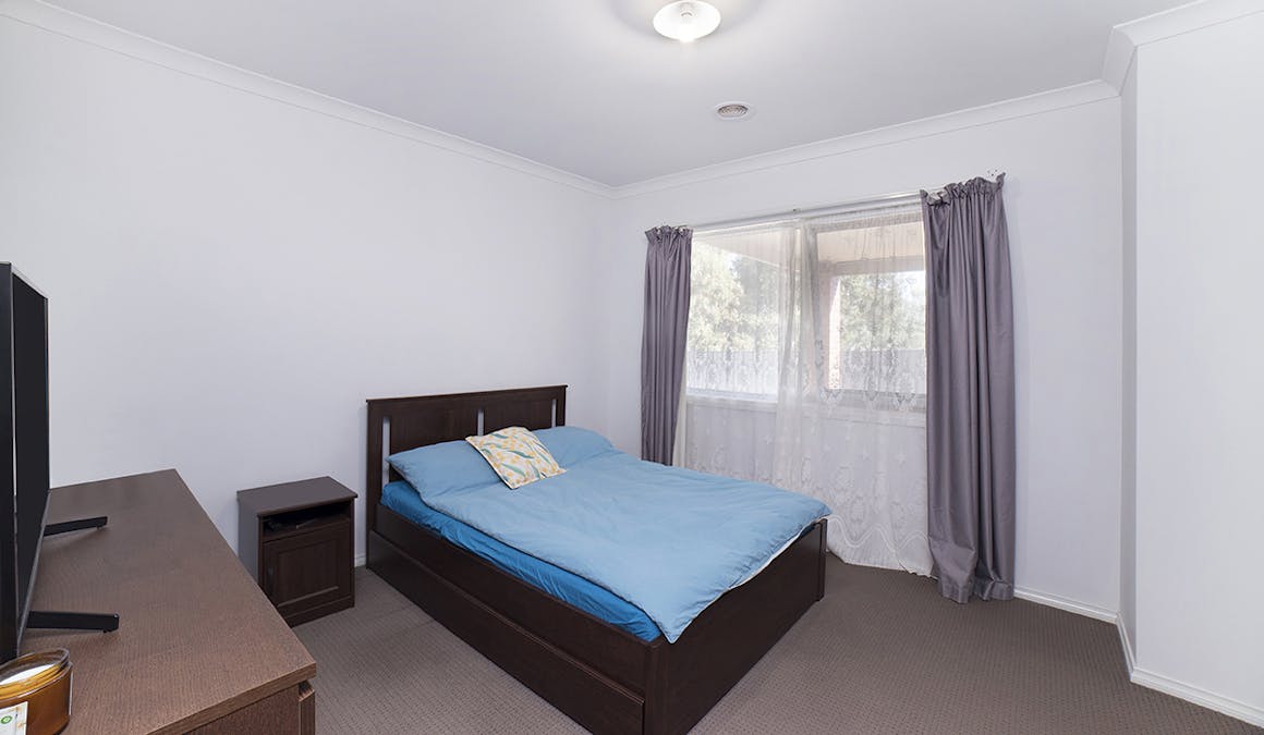 7 School Court, Hamilton, VIC, 3300 - Image 9