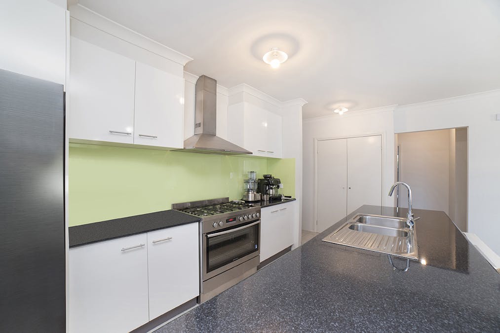 7 School Court, Hamilton, VIC, 3300 - Image 3