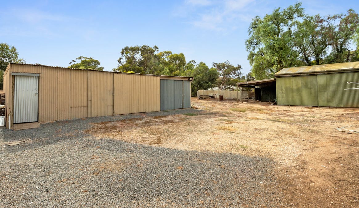 10 Bridge Street East , Burra, SA, 5417 - Image 28