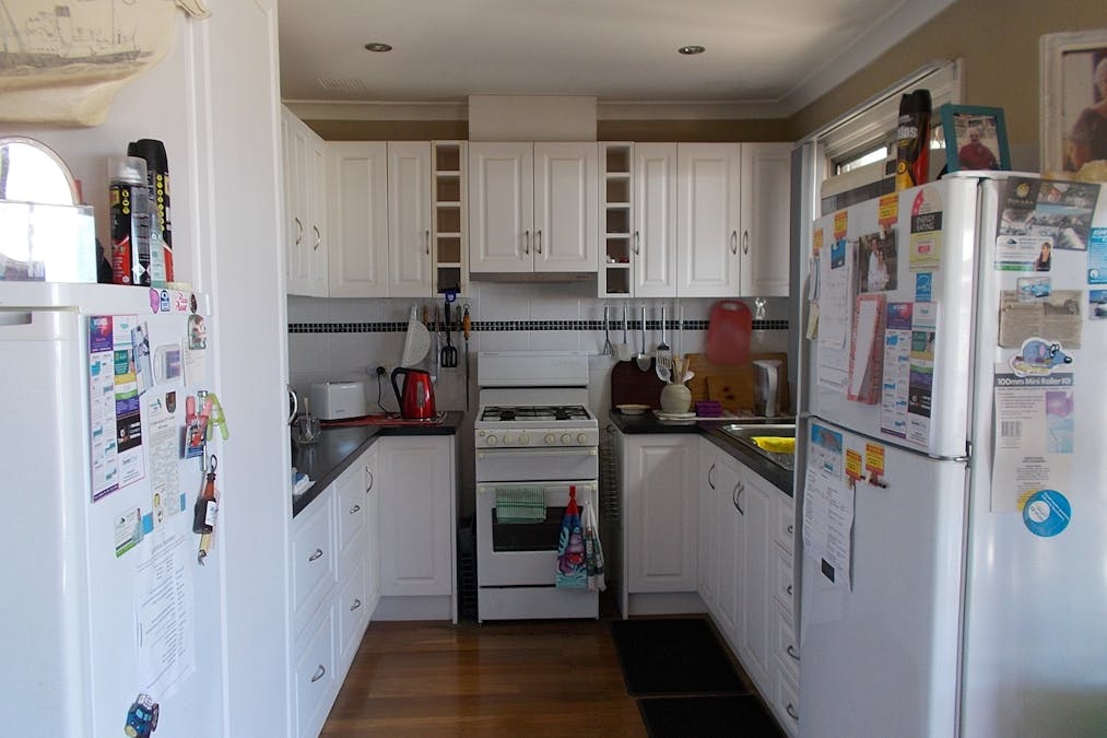 27 Dampier Street, Beachlands, WA, 6530 - Image 3