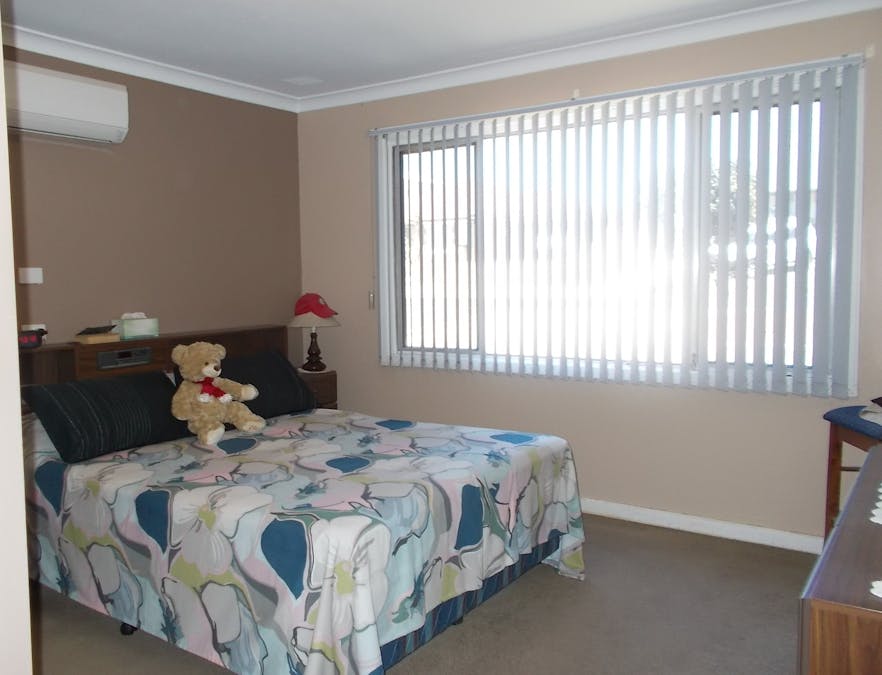 27 Dampier Street, Beachlands, WA, 6530 - Image 4