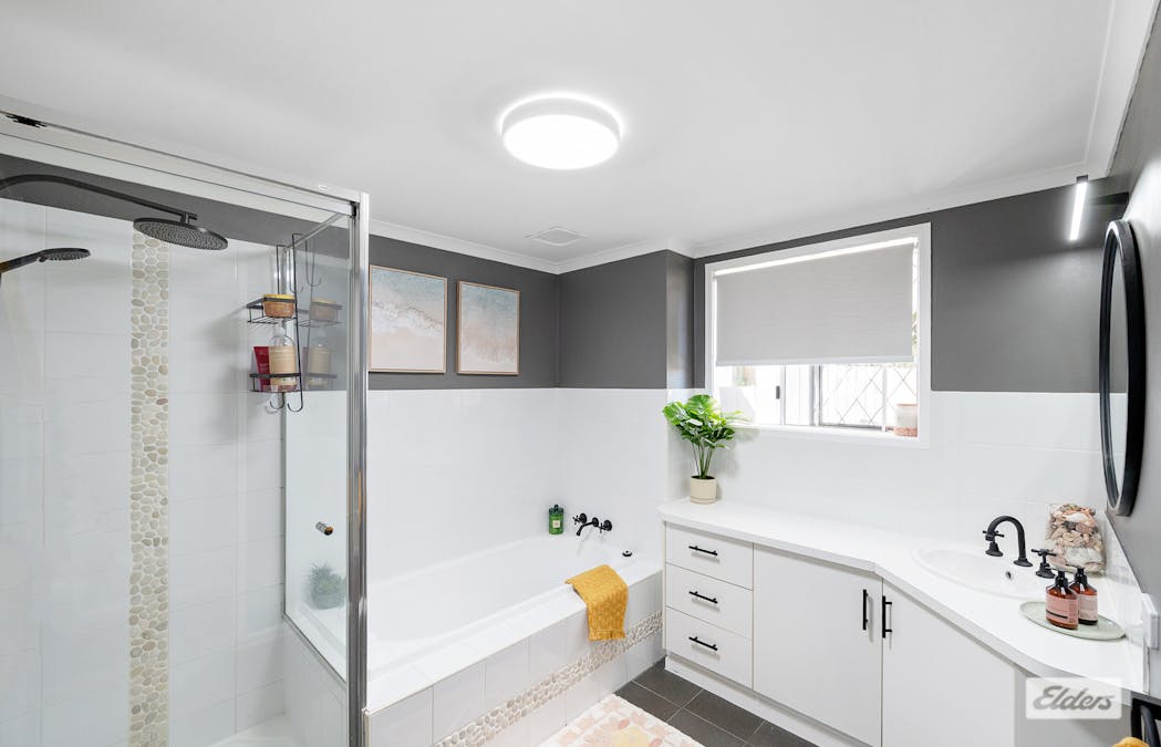 11 Piper Street, West Gladstone, QLD, 4680 - Image 23
