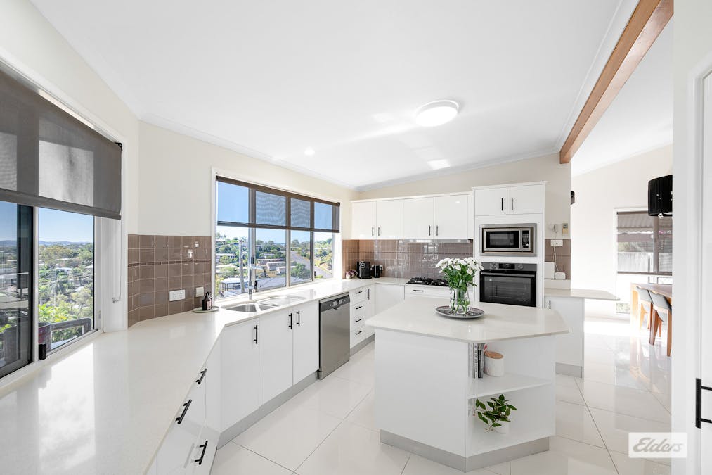 11 Piper Street, West Gladstone, QLD, 4680 - Image 11