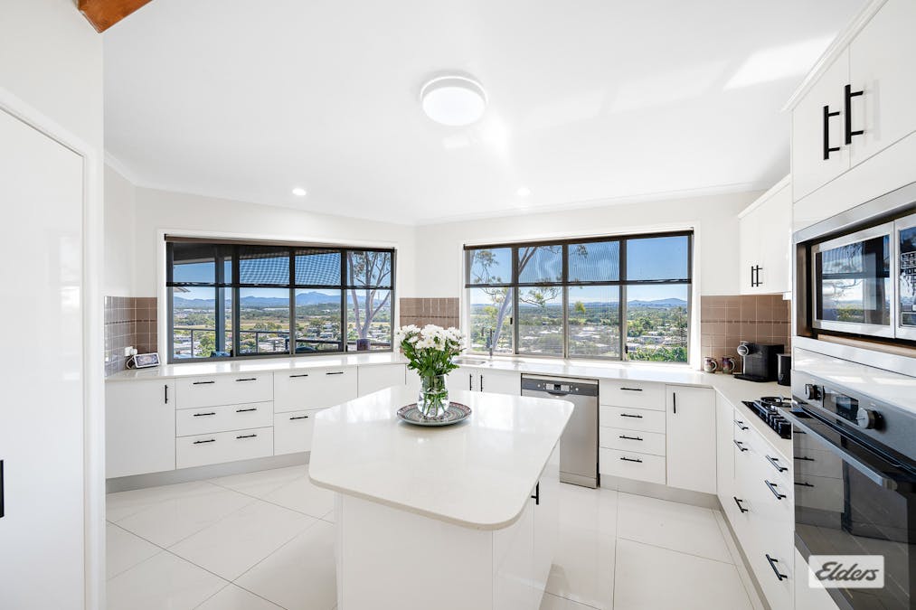 11 Piper Street, West Gladstone, QLD, 4680 - Image 12