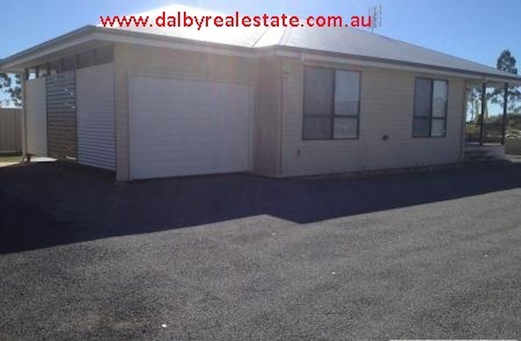 2/19 Cooper Street, Dalby, QLD, 4405 - Image 1