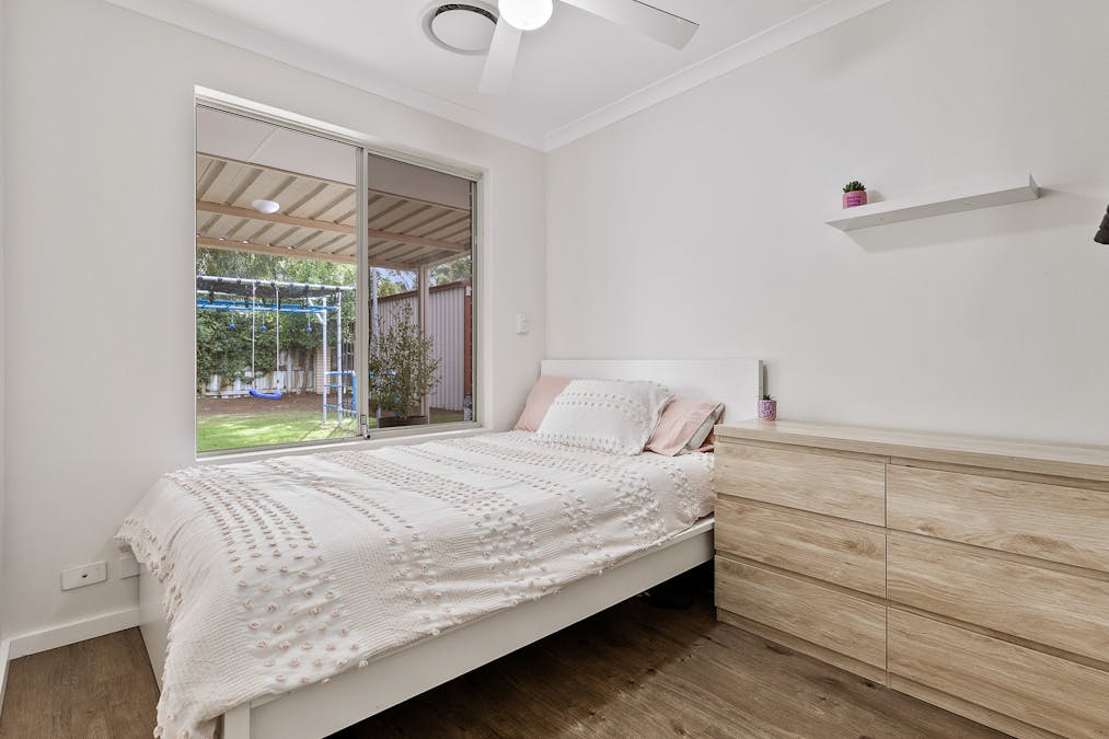 13 Sunningdale Circle, Cooloongup, WA, 6168 - Image 16