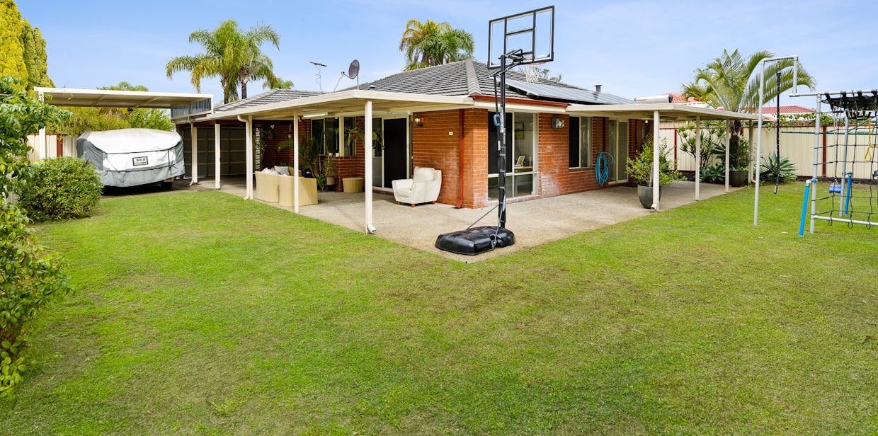 13 Sunningdale Circle, Cooloongup, WA, 6168 - Image 20